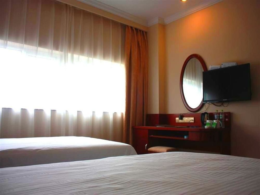Greentree Inn Shanghai Wild Zoo Dachuan Freeway Express Hotel Exterior foto